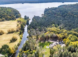 461 Rowanwood Rd, Huntsville, ON P0B1M0