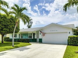 4960 NW 3rd Ter, Boca Raton, FL 33431
