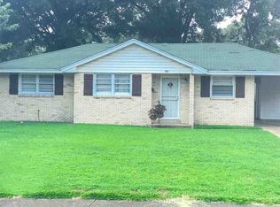 609 Highland Dr, West Memphis, AR 72301