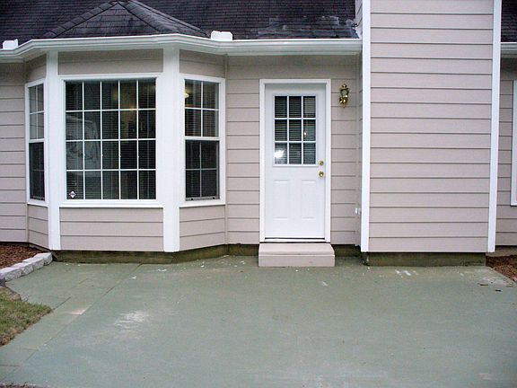 Patio for outdoor dining