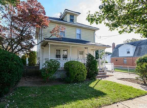 2nd image of 314 S 11th St