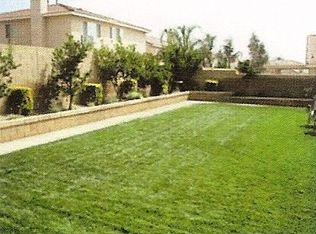 7063 Oregon St, Fontana, CA 92336