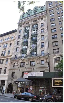 Rented by E Realty International Corp | media 16