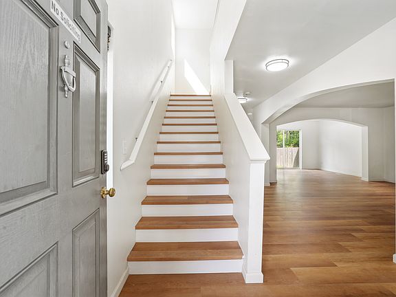 2nd image of 7209 176th Street Ct E