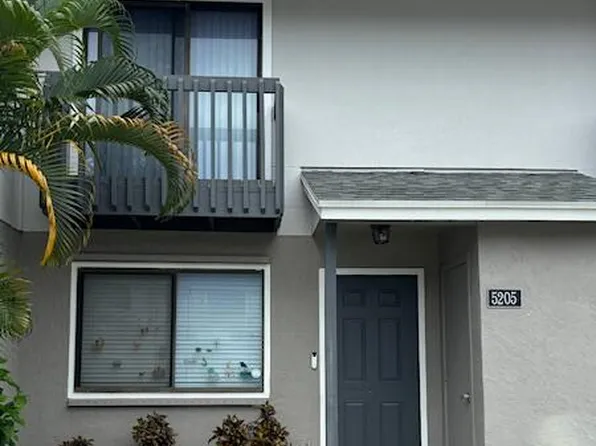 5205 Bayside Drive, Greenacres, FL 33463
