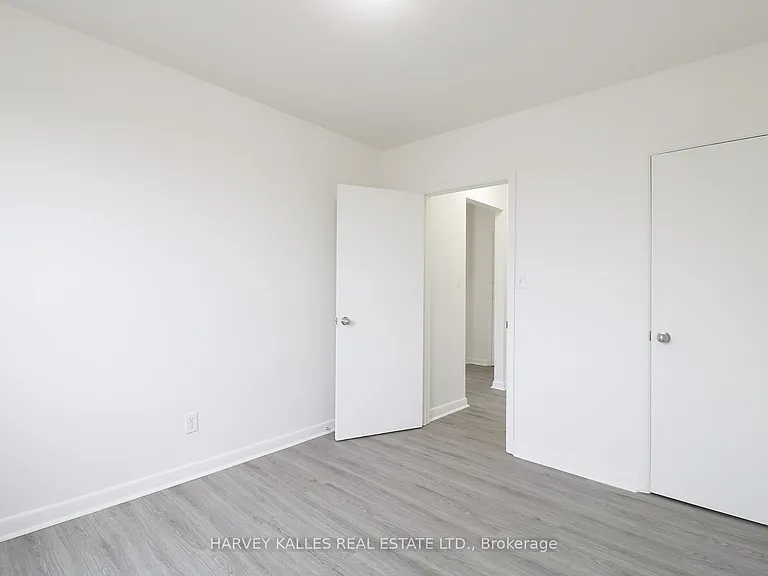 500 Gilbert Ave #102 — Photo 10