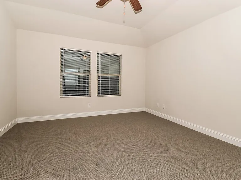 1214 Green Timber Dr — Photo 10