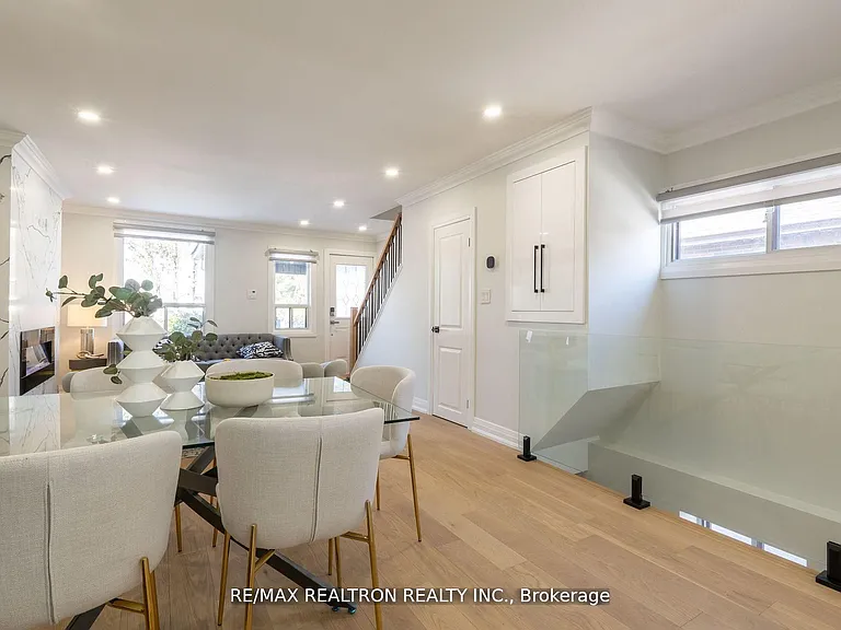 77 Hatherley Rd — Photo 8