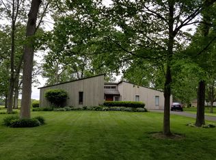 8S800 Toronto St, Big Rock, IL 60511