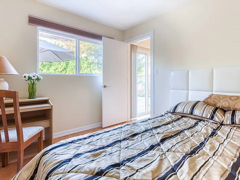 6000 Goldsmith Dr — Photo 13