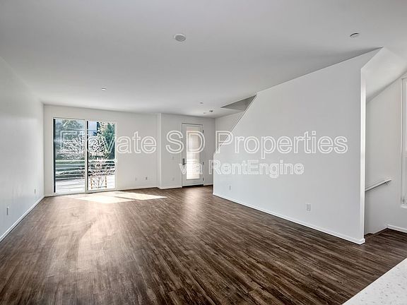 4th image of 2860 C St