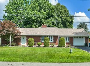 15 Franklin Dr, Rostraver Township, PA 15012