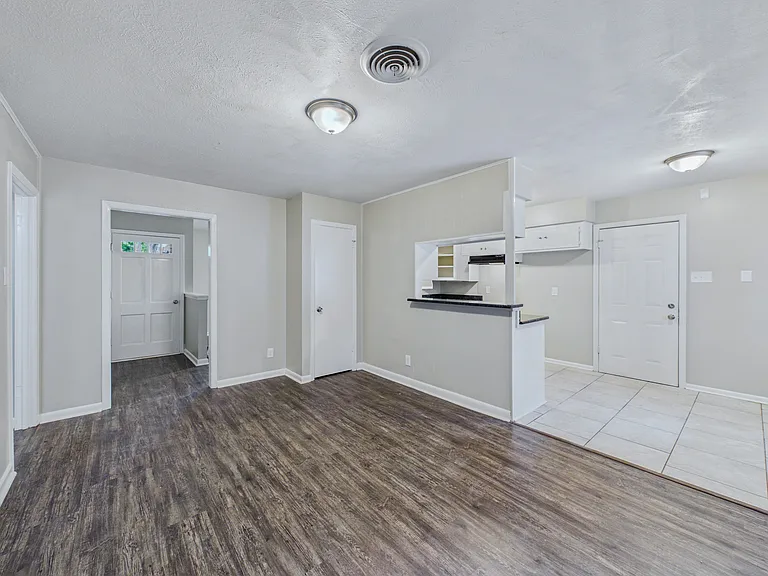 29 Rosewood Dr-21_07012026