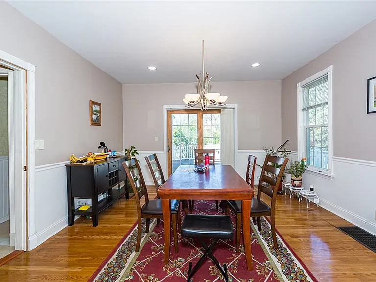 26 Pine St #26 — Photo 28