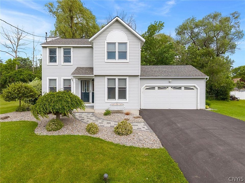 1st image of 106 Laura Dr