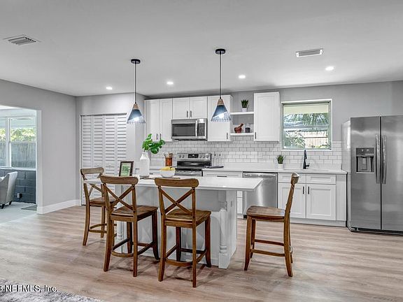 3rd image of 6214 KELLOW Drive