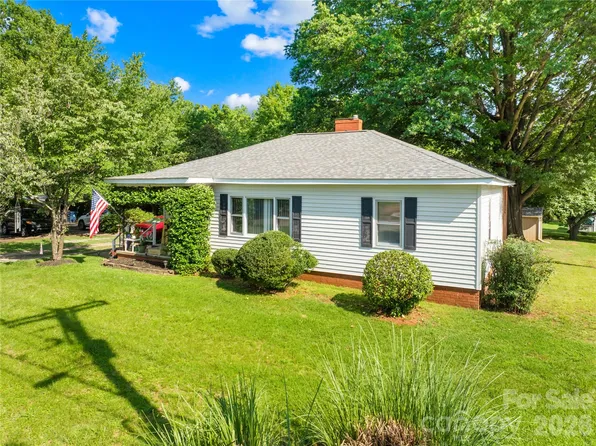 103 Greenway St, Huntersville, NC 28078