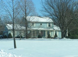 5086 Lakewood Rd, Ravenna, OH 44266