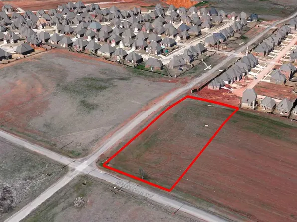 5198 SW Bishop Rd, Lawton, OK 73505