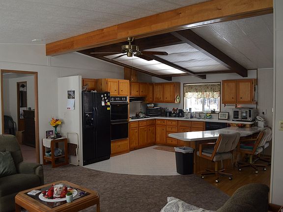 3rd image of 244 Kaehn Rd