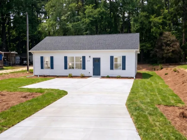 213 N Bickett North Blvd, Louisburg, NC 27549