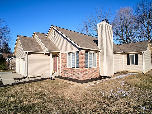 2nd image of 802 Westridge North Dr
