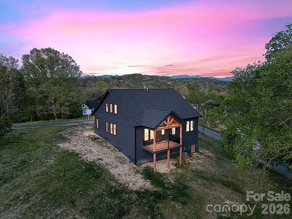 4th image of 40 Firefly Ridge Trl