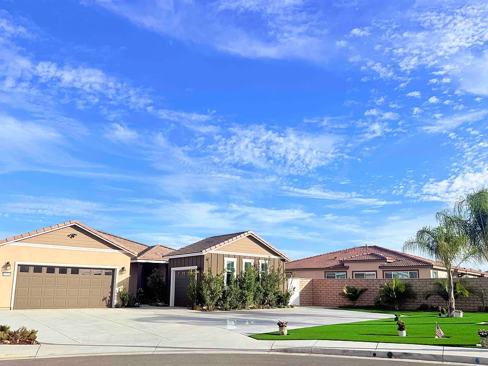 26541 Scotch Pine Cir
