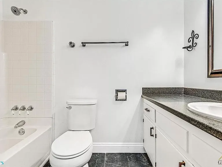 3401 Cardinal Ave — Photo 3