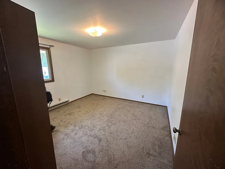 198 Mohawk Dr — Photo 8