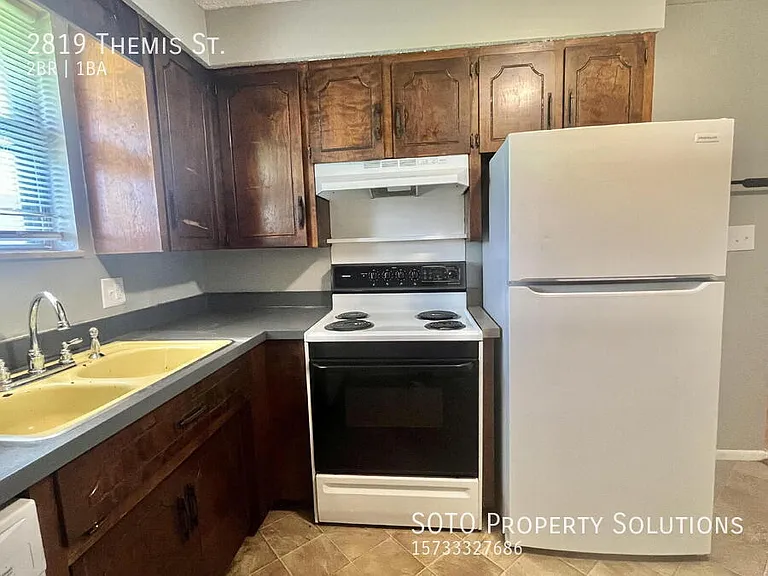2819 Themis St — Photo 5