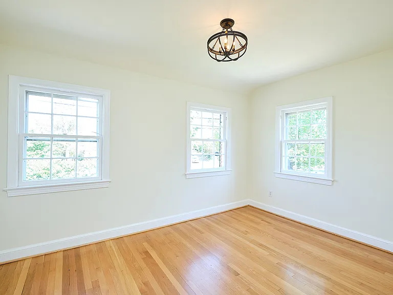 1600 Foxhall Rd NW — Photo 15