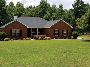 217 Sandspur Ln, Vidalia, GA 30474