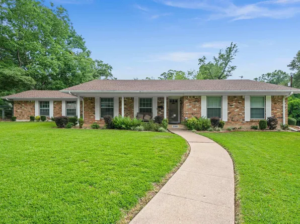 3105 Tanglewood Dr, Tyler, TX 75701