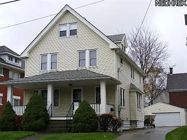 3929 E 42nd St photo 1
