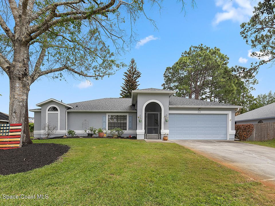 1st image of 211 Seahorse Cir SE