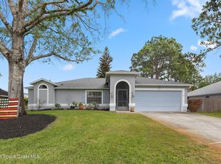 211 Seahorse Cir SE, Melbourne Beach, FL 32951