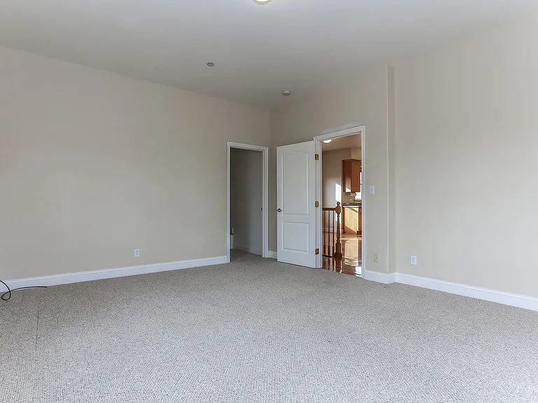 1013 Fair Oaks Ave. — Photo 59
