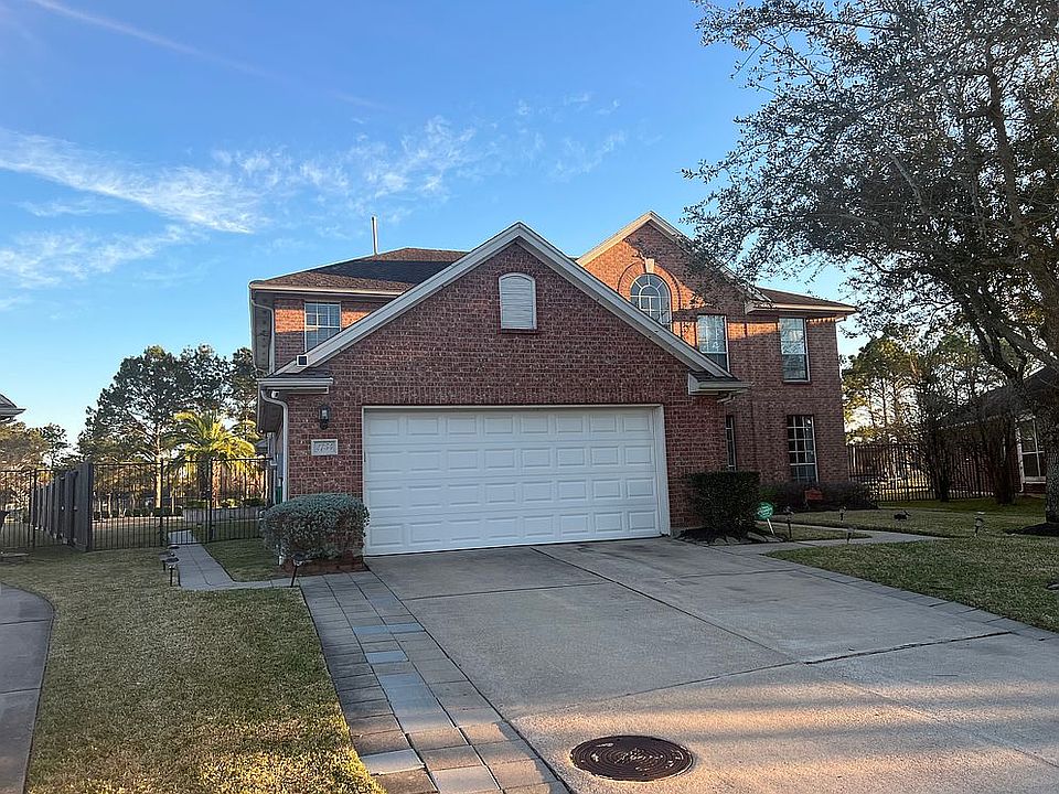 1st image of 2754 Laguna Pointe Dr