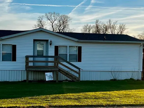 1621 Washington St, Beaconsfield, IA 50074