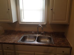 21402 Hansen Rd, Maple Heights, OH 44137