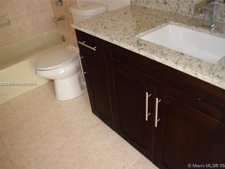 17720 NW 73rd Ave #105 — Photo 7