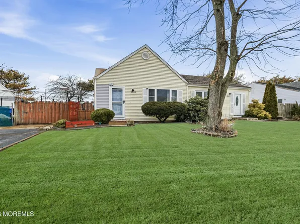 3243 Mystic Port Place, Toms River, NJ 08753