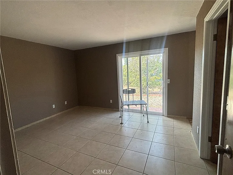 17669 Main St — Photo 7