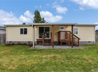 205 Cedar Ln, Pacific, WA