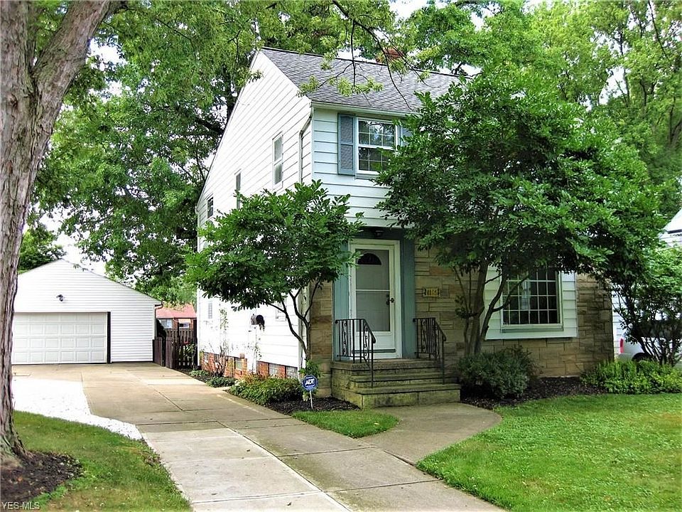 1st image of 4180 W 222nd St