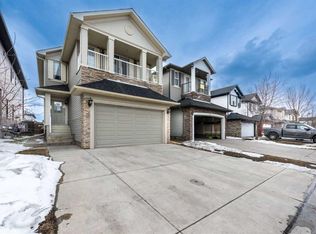 422 Taralake Way NE, Calgary, AB T3J 0J4