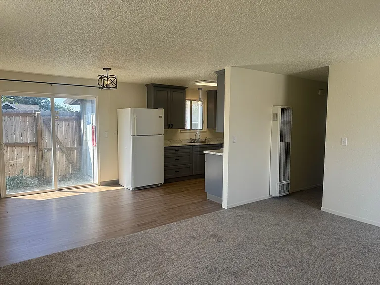 2729 California St #1-3 — Photo 7