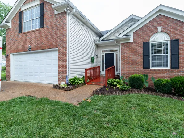 2330 Surrey Ln, Franklin, TN 37067