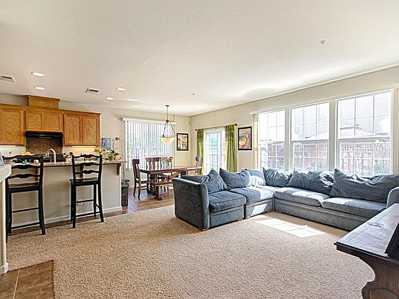 5th image of 505 Cirvelo St